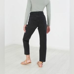 BRAVE SOUL MOM JEANS & RAW HEMLINE